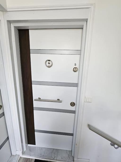 Studio 1Piece Cosy Paris-Disney Vaires-sur-Marne Exteriör bild
